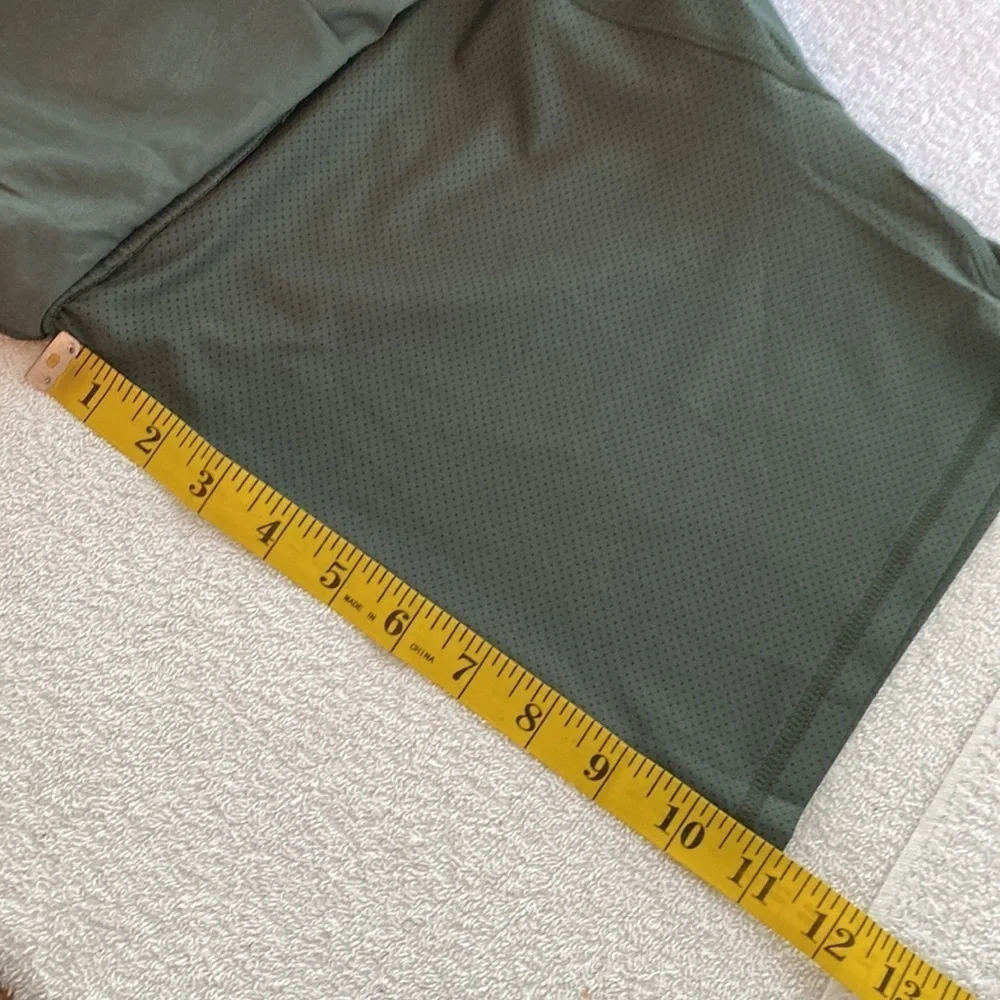 Orvis Classic Collection travel skort pull on elastic waist pocket camo Sz M NWT